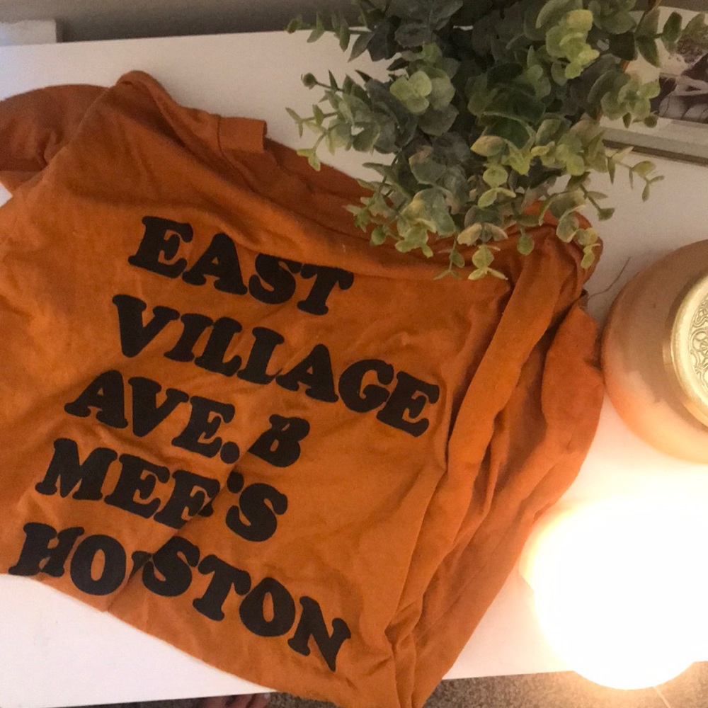 Tee